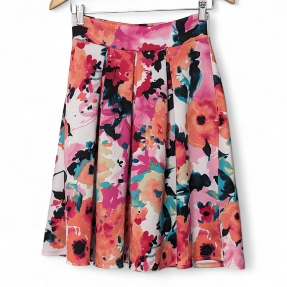 Sirens | Bright Floral Midi Length Pleated Skirt - Picture 3 of 6